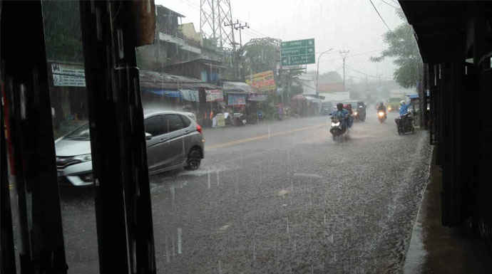 Jalan-Banjir