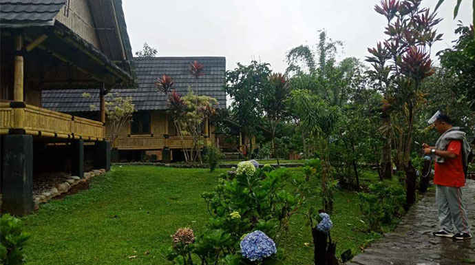 kampung-sunda